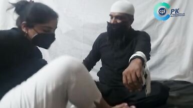 Lusty/Fake Baba Ji Fucked woman - 4 image