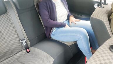 Busy worker in red heels masturbates her pussy and ass in a car taxi/uber