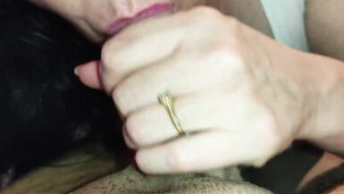 欲情した義母からのフェラチオ クローズアップ 熟女 - 素人 Cum in Mouth POV Sucking - 6 image