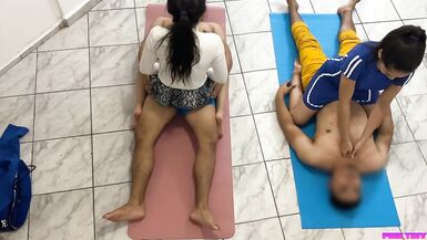 Couples Massage with Happy Ending Girlfriend exchange between Friends who changed their partners - 5 image