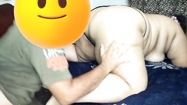 manger le délicieux cul de ma belle-sœur qui est énorme et potelée - 3 image