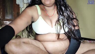 Riding bhabhi ne mast chudai