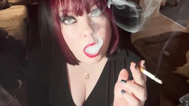 British Tart Tina Snua Tugs On Her Perky Nipples & Chain Smokes 2 Cigarettes - Big Tits BBW Satisfies Yr Smoking Fetish