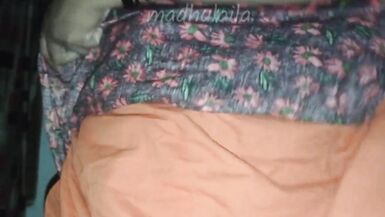 MADHU LAILA desi indian bhabhi chudai theen バー - 2 image