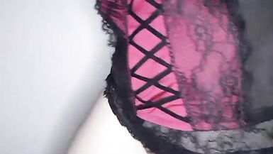 Chubby solitario milf masturabtes segretamente - 2 image