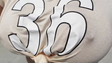 Monique Fuentes par une chaude journée de tous les jours - 14 image