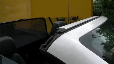 German drivers allows only sexy sluty girls to take the sit - 2 image