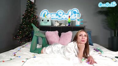 Busty MILF Finger Fucks And Stuff Her Pussy With Toys - 3 image