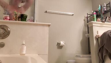 Peeping on my Hot Ass StepMom! - 3 image