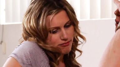 Rebecca Bardot fucks old lesbian Sabrina Star - 4 image