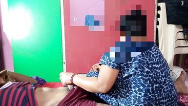 Üvey anne lanet desi Hint sıcak çift net Hintçe ses xxx porno Xvideos - 3 image