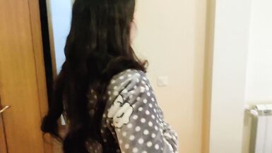 Invitation to sleep in friend's mother house after being kicked out - 3 image