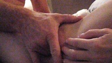 Brincar com o seu grande clitóris e a sua rata molhada enquanto ela bate uma punheta ao meu grande pau! - 13 image