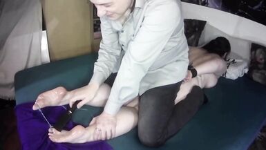 Bbw slave girl tickled till she screaming HD - 5 image