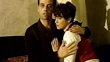 Une milf sexy toujours en quête dune bite et dun sperme torride sc 1 - 2 image