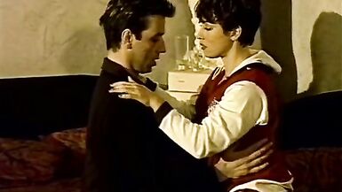 Une milf sexy toujours en quête dune bite et dun sperme torride sc 1 - 3 image