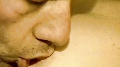 Une milf sexy toujours en quête dune bite et dun sperme torride sc 1 - 6 image