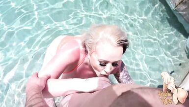 KENDRA KOX FUCKS A LUCKY FAN AT GIRLS GONE WIRELESS CONTENT EVENT - 3 image