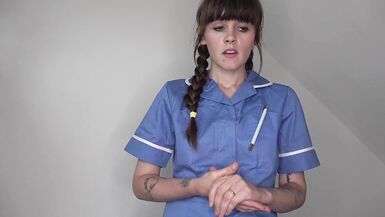 Sydney Harwin in a hot British uniform gets a creamy surprise in virtual roleplay - 8 image