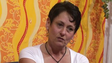 Sexy Milfs werden gefilmt, wie sie alleine masturbieren - 2 - 2 image