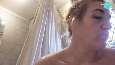 Wet bra and soapy tits - 11 image