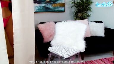 Camsoda - Breasty mother Id like to fuck Lexi Luna Widen Her Muff For Magic Wand - 4 image