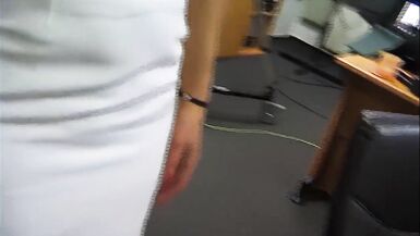 boss secretly engulfing dick of her employee - 7 image