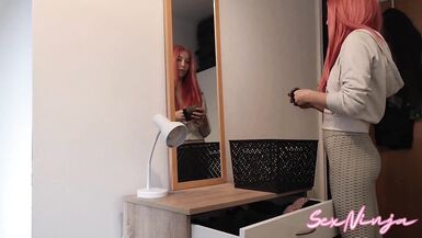 Büyük aletimi gösterdim ve üvey anneme 31 çekmeye başladım. - 7 image