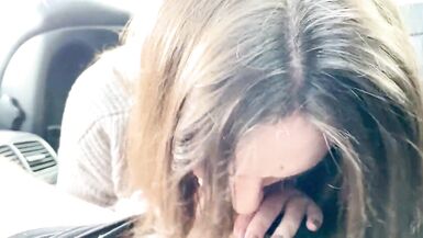 Cheating Wife Secretly Dates a Ally and Bonks him in the Car with Creampie - 5 image