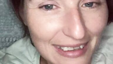 POV Jaurais complètement dû pisser AVANT dessayer de prendre le bord du silence à 5 heures du matin après quun UMF aimant mait chroniquement excité.