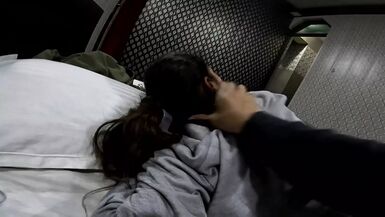 Oh nein! Ich wusste es unwissentlich Stiefschwester in meinem Daybed - 1 image
