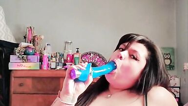 Playing like I'm giving a oral pleasure then I slip it up my fur pie - 5 image