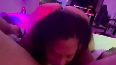 Grande buco dellA Grande bella donna lavoro orale e palla leccare - 13 image