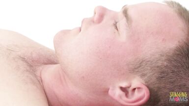 Masseuse sucked a dick in advance of getting her trimmed love tunnel - 3 image