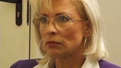 Amoral mother i'd like to fuck can't live without slutty and transgressive sex sc 1