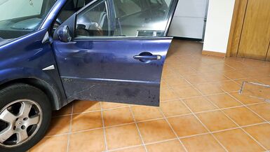 Slutty wife gets inward spunk flow from the mechanic - 3 image