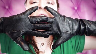 ASMR: my VERY old vegan-leather gloves (Arya Grander) SFW sounding fetish clip - 7 image