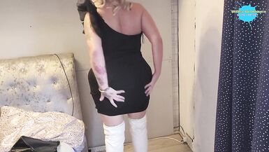 mother I'd like to fuck in PVC