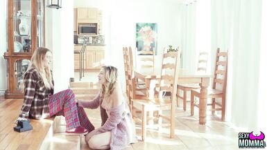 MOMMA HAWT - River Lynn sait ce quaime Step Mama Lindsay - 4 image