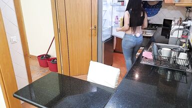Hawt intimate chef is enticed with a massage - 2 image
