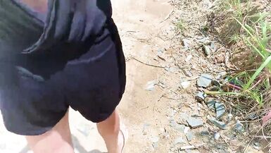 Anal insemination on the side of the road - 4 image