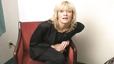 Excited golden-haired mama shows her sex skills