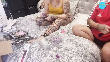Non-Professional pair open up there fresh sex toys - 4 image