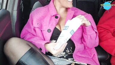 Wife plays with Her slit during the time that on a drive - 5 image