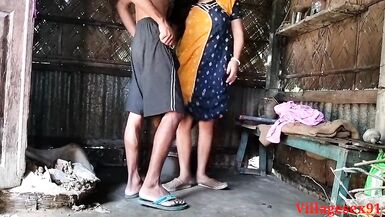 Clining Filds With Wife Shared And Fuck Outdoor (Villagesex91 Tarafından Resmi Bölüm) - 15 image