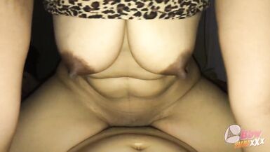 La mère qui veut baiser 40 ans sexe lascive la mère qui veut bousculer une bite pour un sperme