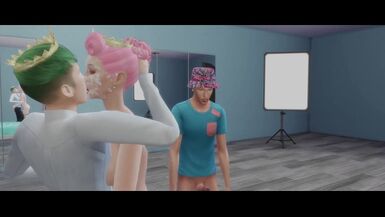 Peri Tuhaf Ebeveynler Ep 3 - 1 image