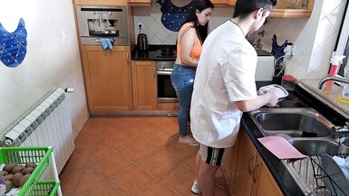 Wife copulates chef in cooking class and cums multiple times