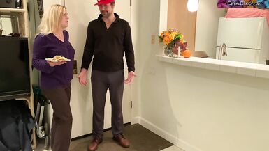 Stepmom welcomes home and pleases stepson - 2 image