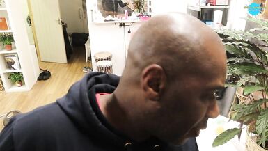 Behind the scenes footage from the porn studio - 11 image